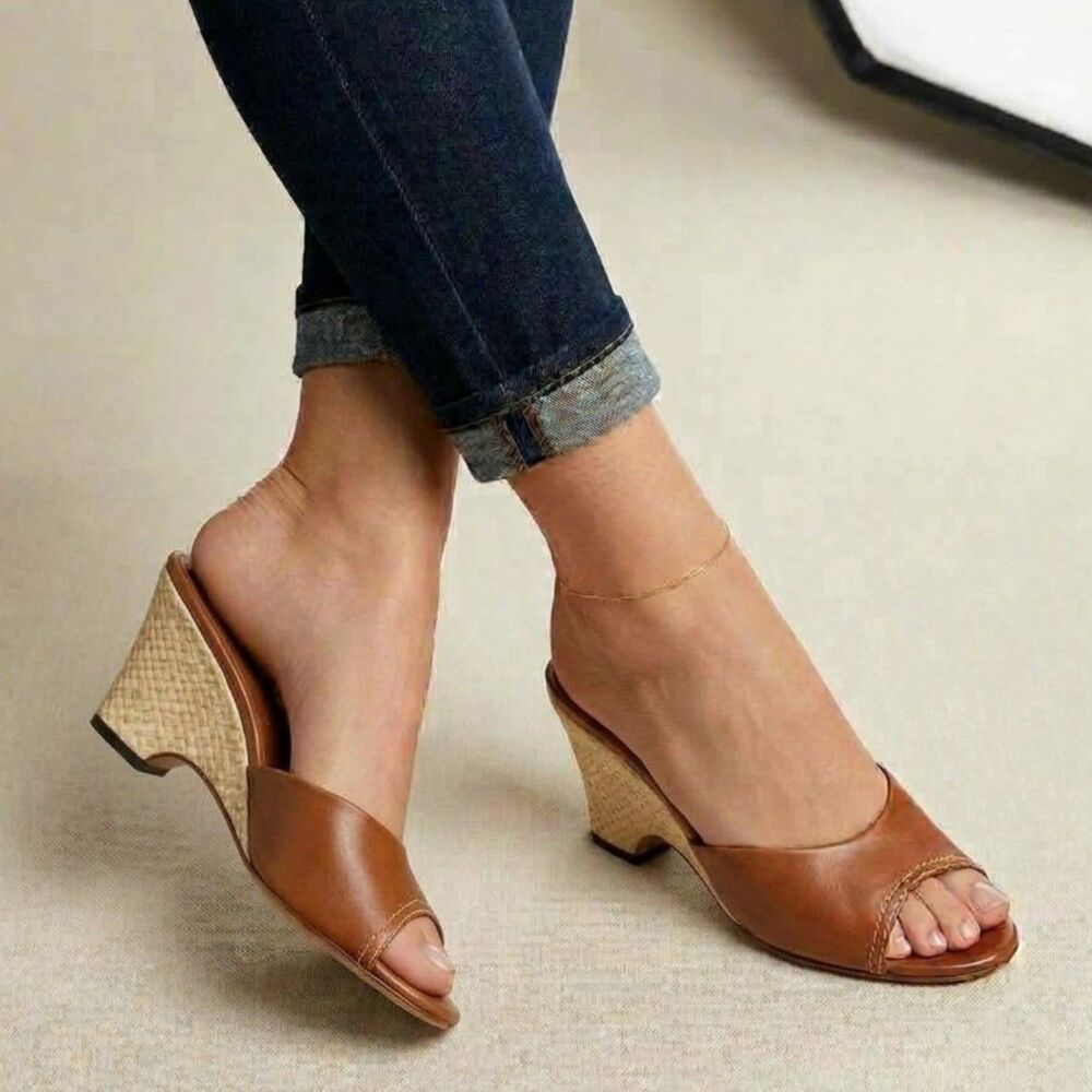 Vintage Amalfi by Rangoni Brown Leather Wedge Heels Made in Italy